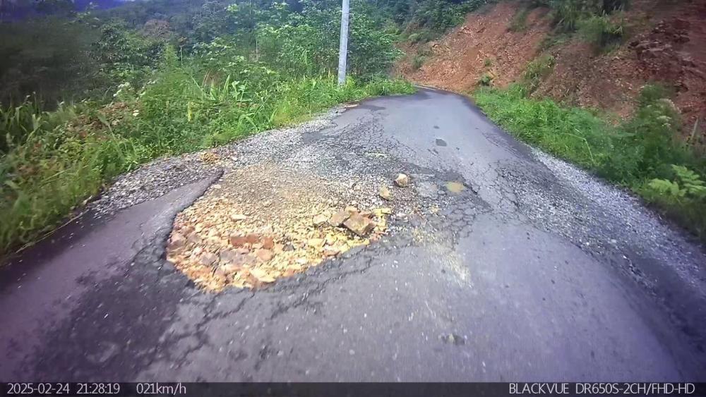 Pemprov Sulsel Pacu Penanganan Tujuh Ruas Jalan Strategis di Luwu Raya