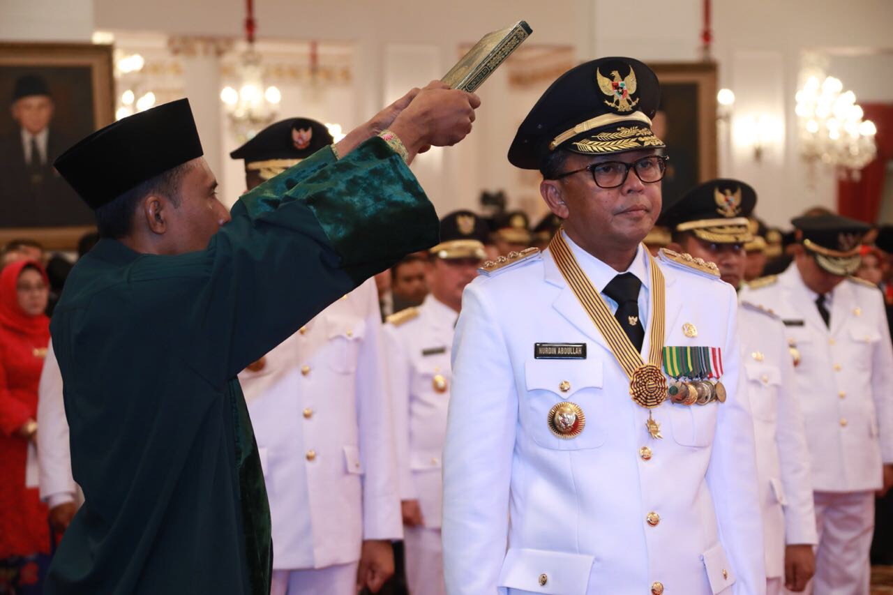 Presiden Jokowi Lantik Prof Nurdin Abdullah Andi Sudirman Sulaiman